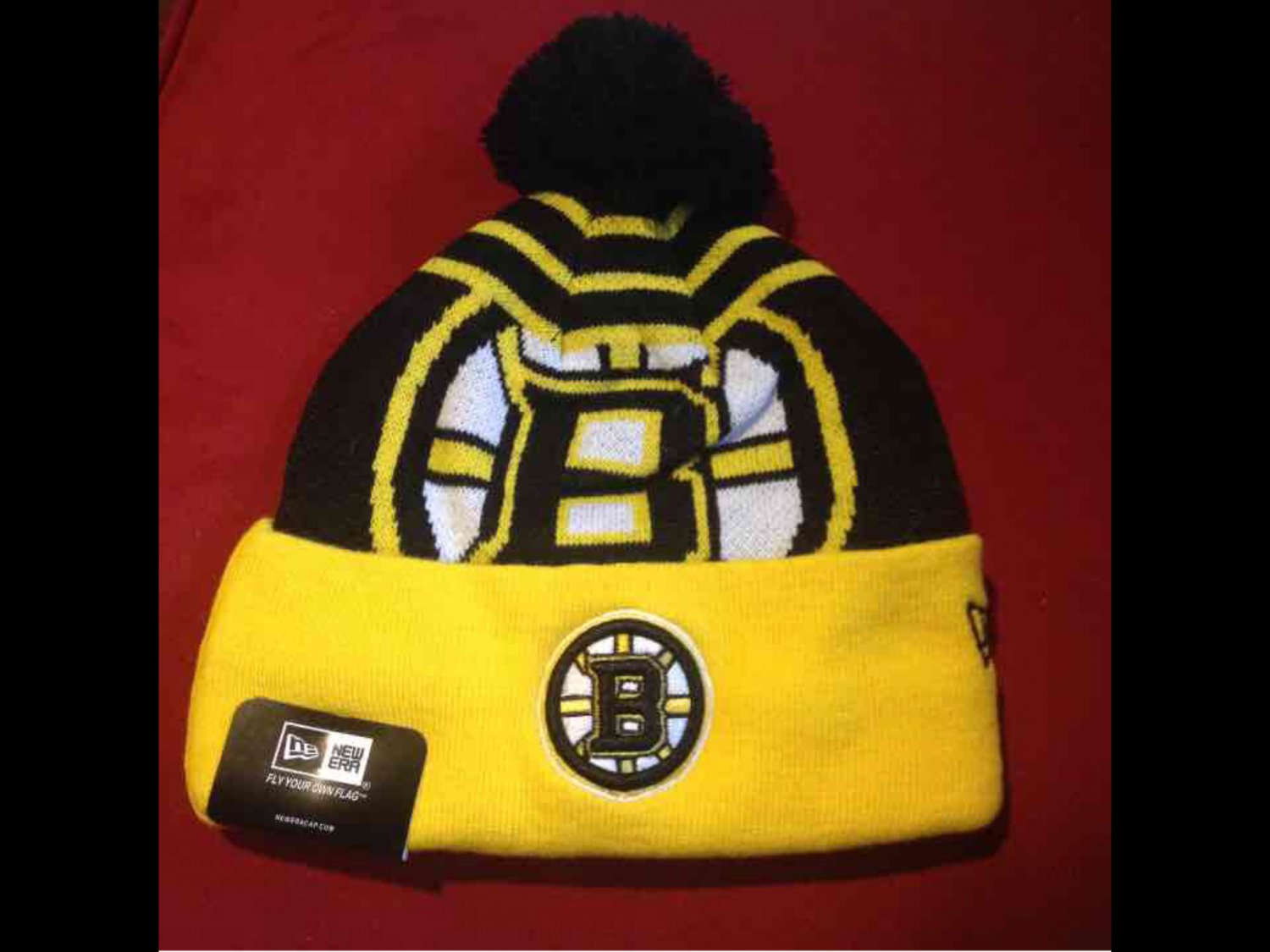 New Era Bruins Knit Beanie One Size Fits Most