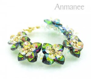 Handcrafted Swarovski Crystal Bracelet - Green Emerald Pikul 010254