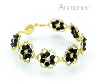 Handcrafted Swarovski Crystal Bracelet - Pellet Queen 010250
