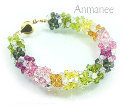 Handcrafted Swarovski Crystal Bracelet - Twist-L 010295