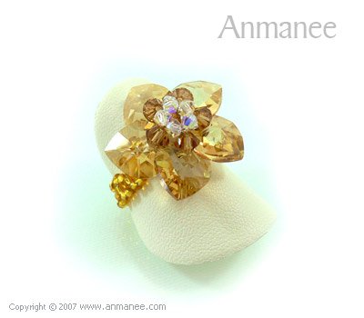 Handcrafted Swarovski Crystal Ring - Celadine Hearts 010430
