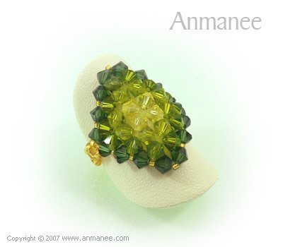 Handcrafted Swarovski Crystal Ring - Diamond 010440
