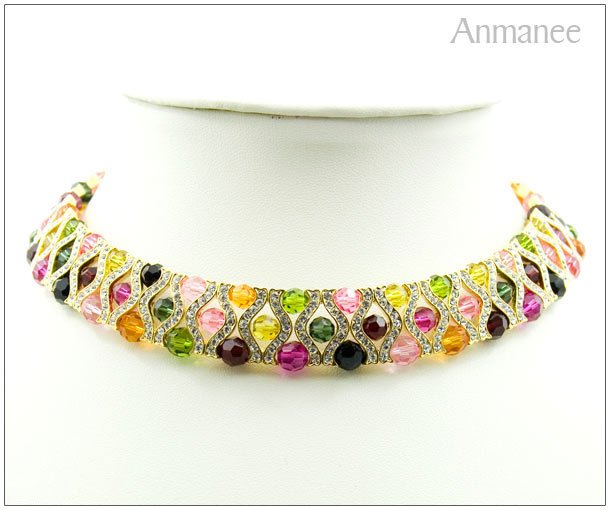 Handcrafted Swarovski Crystal Necklace The Queen 01017