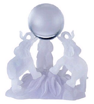 3 FROSTED ELEPHANTS W/BALL