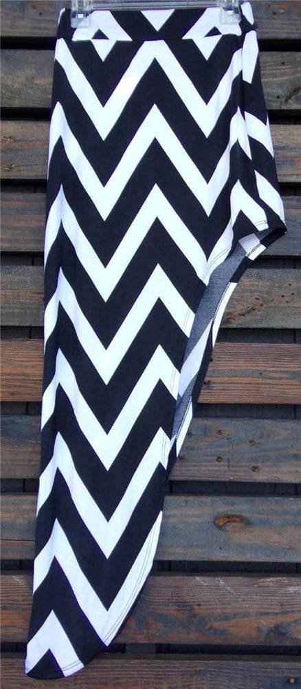 Womens Small Skirt Womens Small Chevron Patterned Skirt Soul of the Sea ~~
