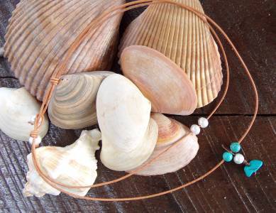 Turquoise Large Hole Pearls and Leather Necklace Boho Chic N142 Gilligan's ~~~~