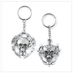 38221 pewter skull keychain set