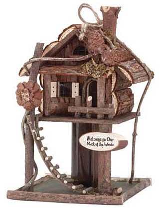 3219000: WOOD LOG CABIN TREEHOUSE FEEDER