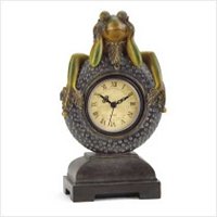 3845300: Friendly Frog Clock