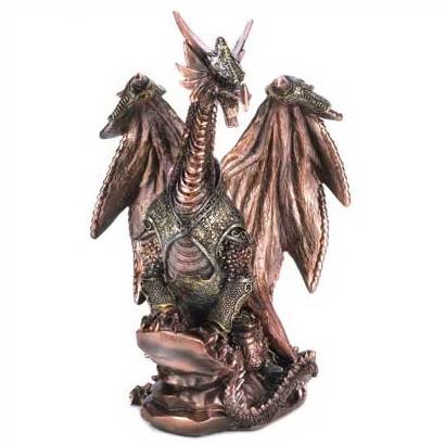 1304000: Dragon Warrior Statue