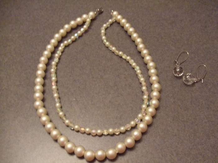 Pearl necklace set