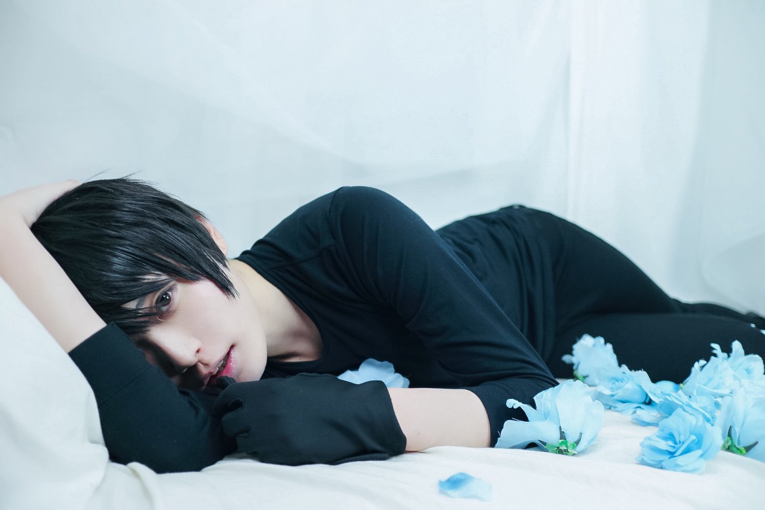 YURI!!! on ICE Katsuki Yuri short black cosplay wig