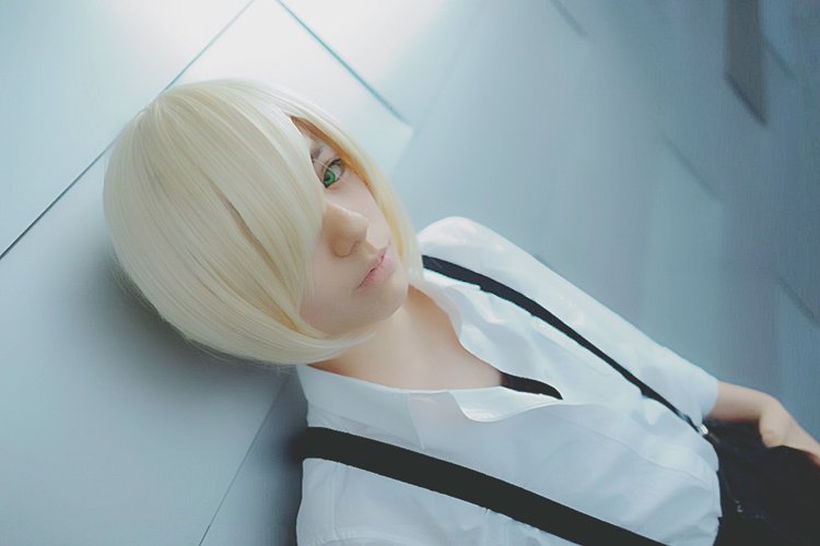 YURI!!! on ICE Yuri Plisetsky short light blonde cosplay wig