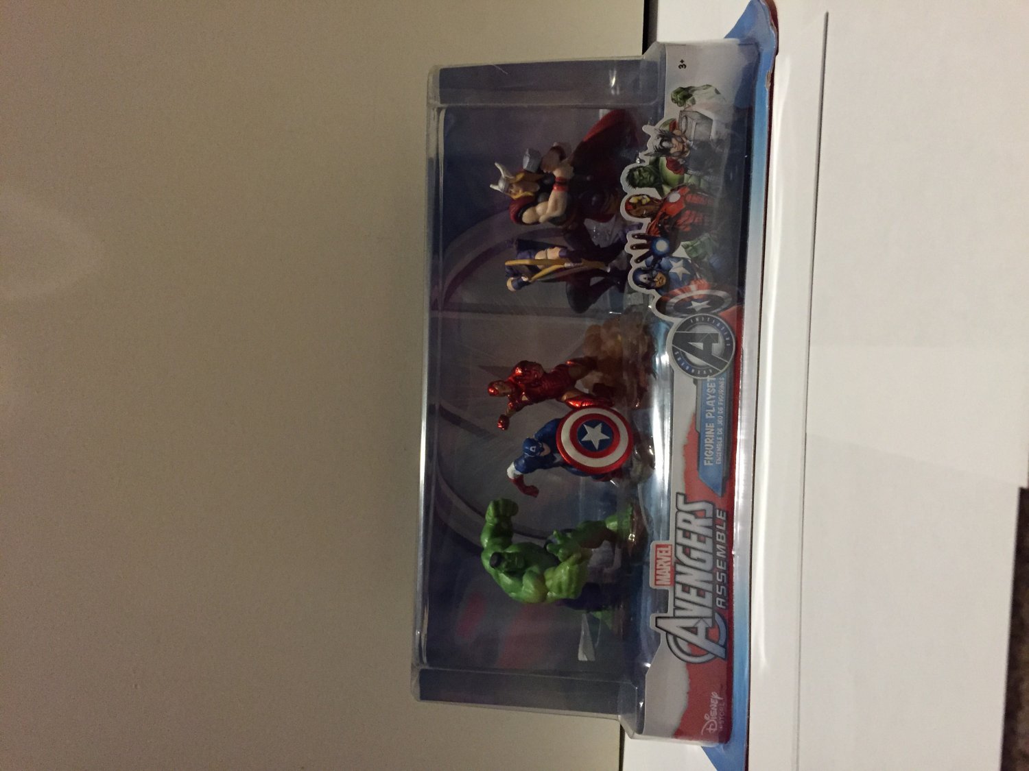 Disney Marvel Avengers Assemble Exclusive 5-piece Figurine Playset New in Box