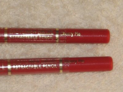 2 MILANI EASYLINER RETRACTABLE LiP Liner Pencils CHERRY PIE Automatic LipLiner CheRRy ReD NEW SEALED