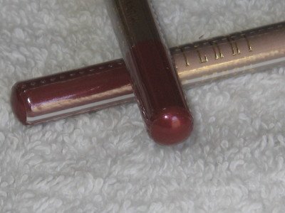 2 MILANI LiP LineR Pencils MAUVE A MIA LipLiner dEEp ShiMMer MaUve NeW Sealed