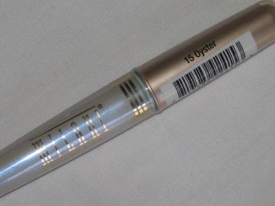MILANI Lip Gloss #15 OYSTER IriDescent Shimmer LiGHt Lipgloss NEW & SEALED
