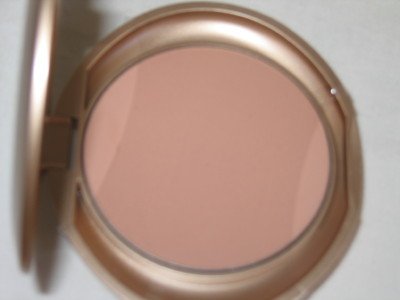 MILANI Smooth Finish Pressed Powder Compact #12 TRUE BEIGE Face Finish Powder MATTE