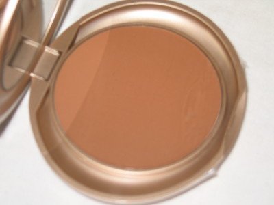 MILANI Smooth Finish Pressed Powder Compact #04 GINGER Face Finish Powder MATTE