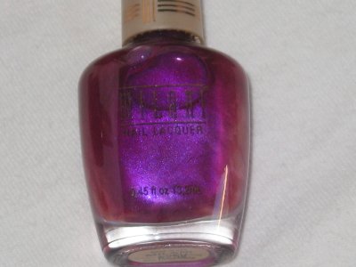 MILANI Nail Polish #13 MAGENTA METAL a Metallic MAGENTA / FUSHIA shade