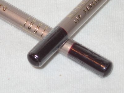 2 MILANI LiP LineR Pencils DARK CHIANTI LipLiner Dark Berry /Purple SEALED NeW