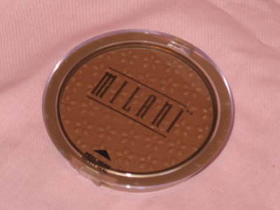 MILANI Powder BRONZER Compact #01 LIGHT Bronzer Blush NEW SEALED