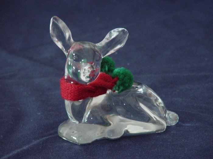 Fenton Crystal Holiday Fawn with knitted scarf & gift box