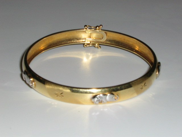 Bracelet