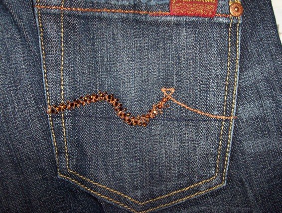 Seven Signature Amber Swarovski Crystal SZ 25