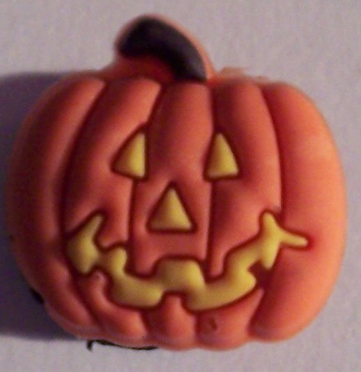 SCARY PUMPKIN SHOE CHARM FOR ALL CLOGS AND CROCS