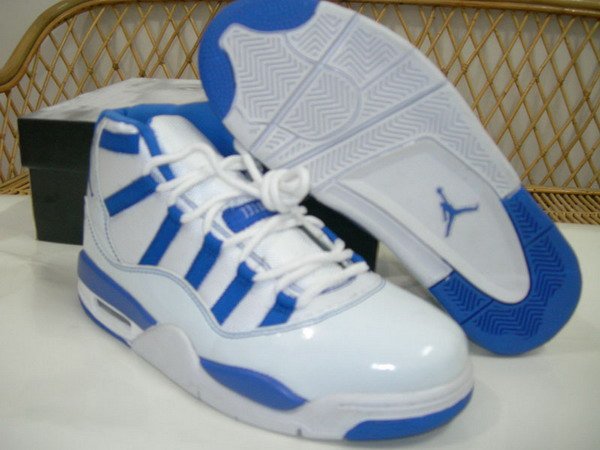 Air Jordan 4 & 10