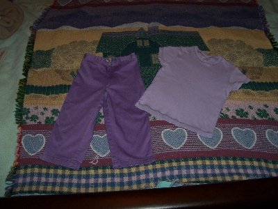 CUTE PURPLE CAPRIS OUTFIT SIZE 6