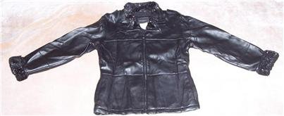 NICE BLACK WARM JACKET SIZE 10/12