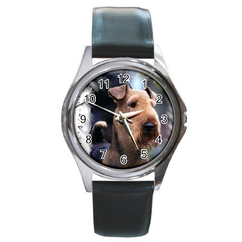 Airedale Terrier Round Metal Watch UNISEX 12100157