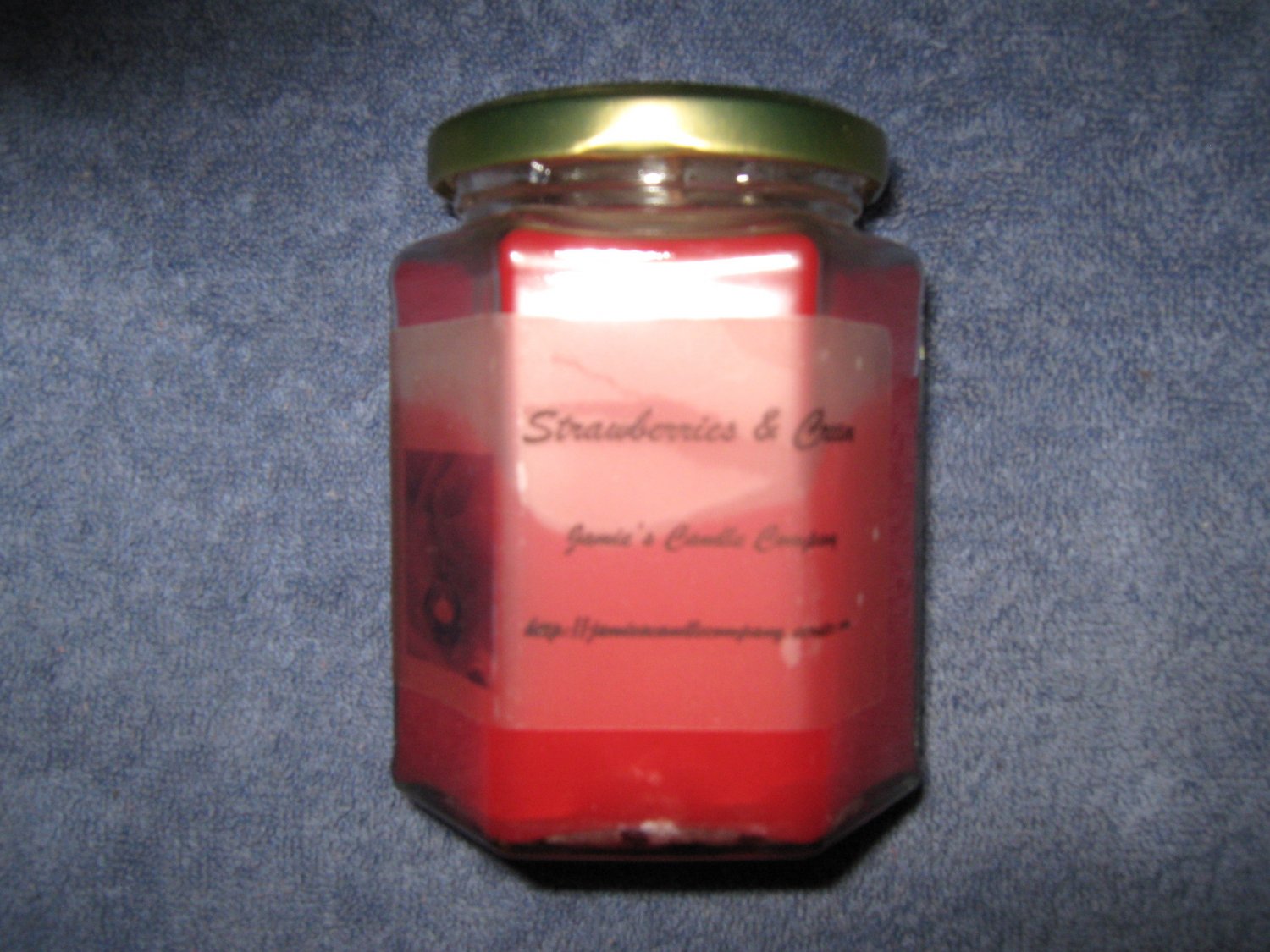 Strawberries & Cream 12 Ounce Hexagon Jar Candle
