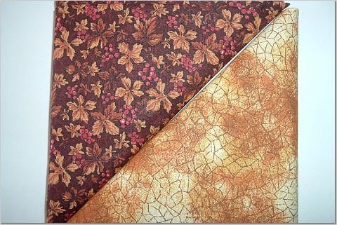 Butterscotch Crackle n Brown Leaves w/Berries Print - Two FAT Quarters (2773)