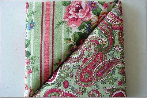 Fancy Pasley Print n' Matching Floral - TWO Fat Quarters (2836)