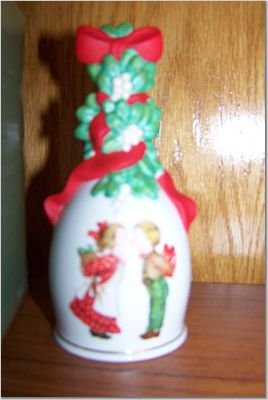 Porcelain Christmas Bell "Under The Mistletoe" 1989 AVON