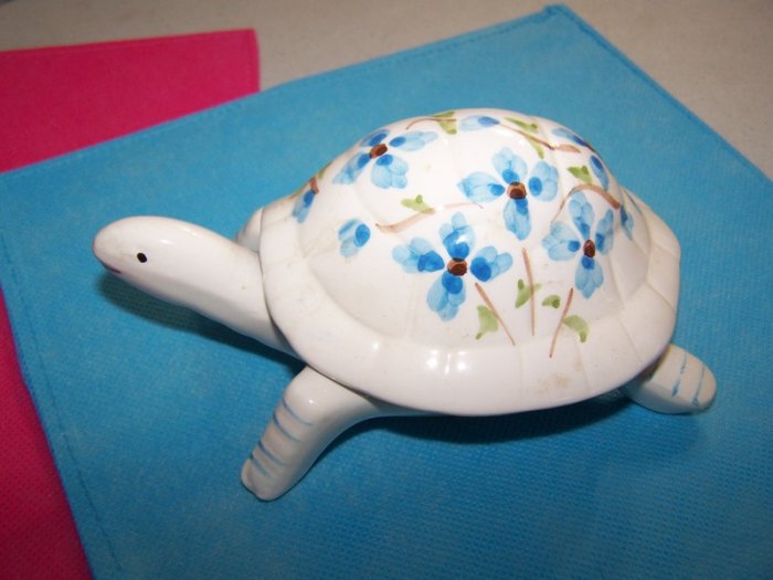 2 Piece Ceramic Turtle - Trinket Jewelry Box