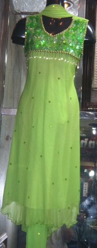 sr101 churidar suit