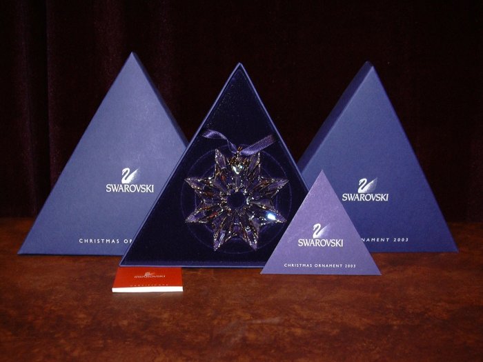 SWAROVSKI 2003 ANNUAL SNOWFLAKE ORNAMENT