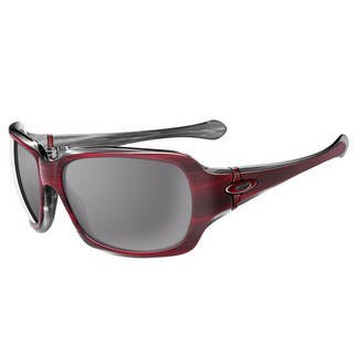 Oakley Script Sunglasses Cherry Gray With Hard Case/ Cloth $165.00 Retail