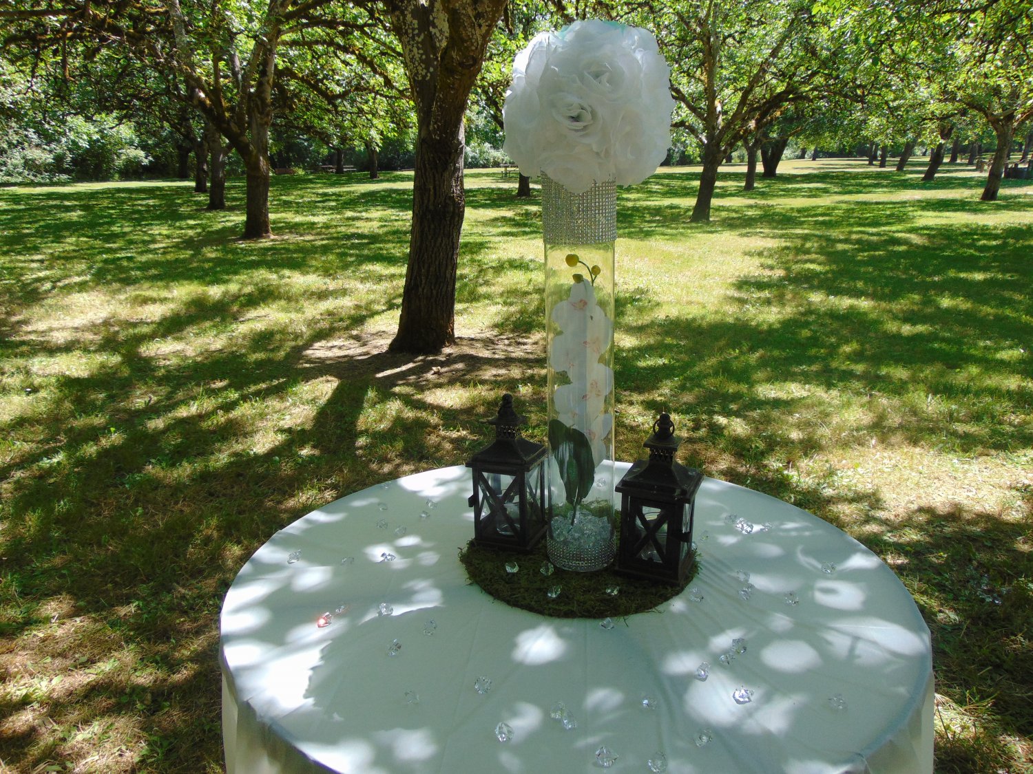 10- 14" round moss charger for rustic wedding centerpiece ideas moss decor woodsey table rustic
