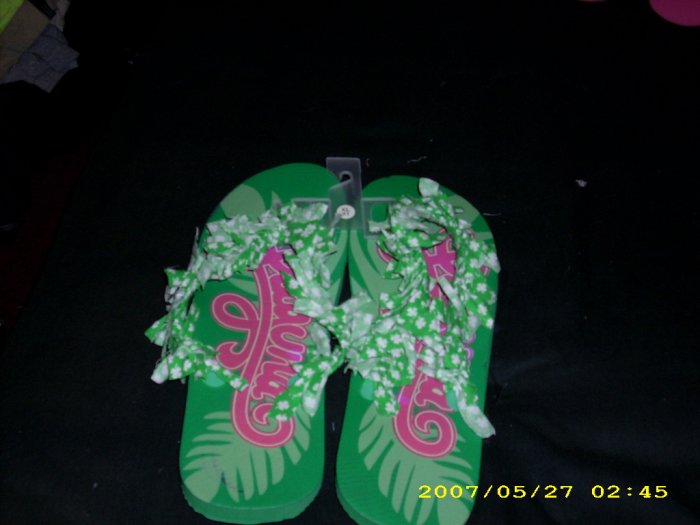 Adult flip flops sizes 11