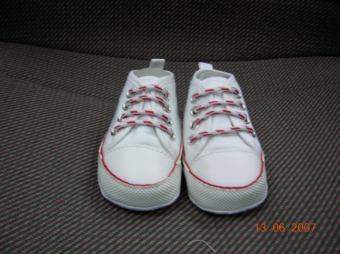 Carter's : Carter's Shoes White