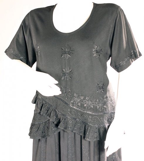 Black Gothic Ruffle