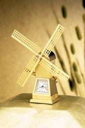 Bulova Miniature Clock Windmill B0017