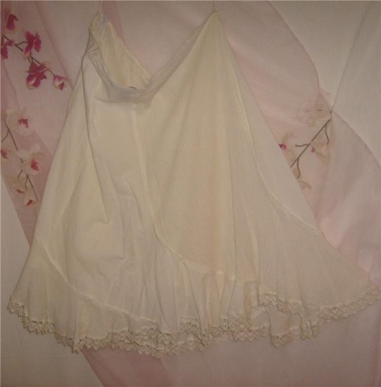 3X-22-24 SEXY& Romantic Cream LACE Embroidery skirt NWT