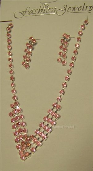 Fashion Jewelry Necklace and matching earring set