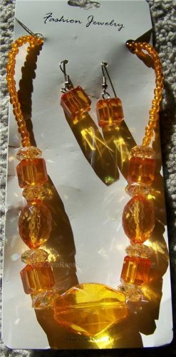 Fashion Jewelry Necklace and matching earring set